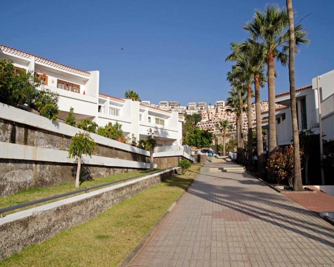 אדחה Luxury Apartment In Island Village מראה חיצוני תמונה