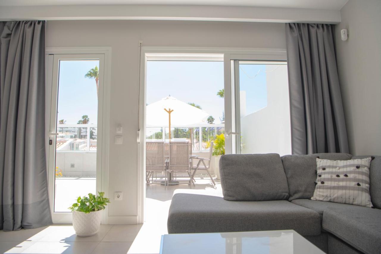 אדחה Luxury Apartment In Island Village מראה חיצוני תמונה